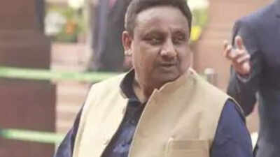  BJP MP writes to Amit Shah; requests installation of Pandavas’ statues across city