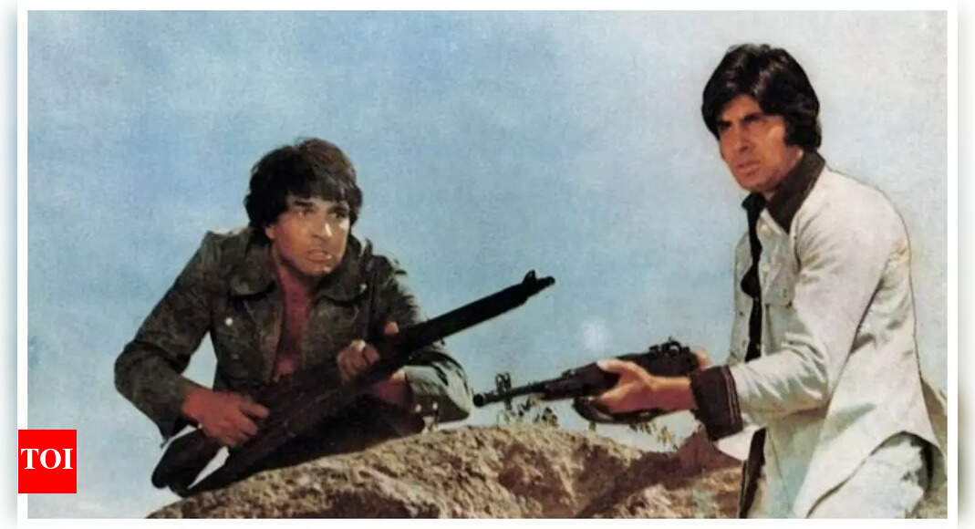 When Dharmendra fired REAL gun at Amitabh Bachchan on ‘Sholay’ sets, ‘I heard a ‘whooosh’ sound as the bullet went past my ear’