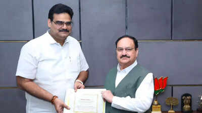 Lanka Dinakar presents one-year progress report to JP Nadda