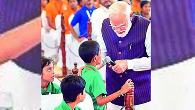 Red terror shrunk from 125 to 3 districts in 11 years, says PM Modi