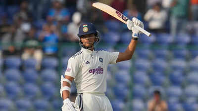 Ranji Trophy: Yashasvi Jaiswal hits fifty but Mumbai falter