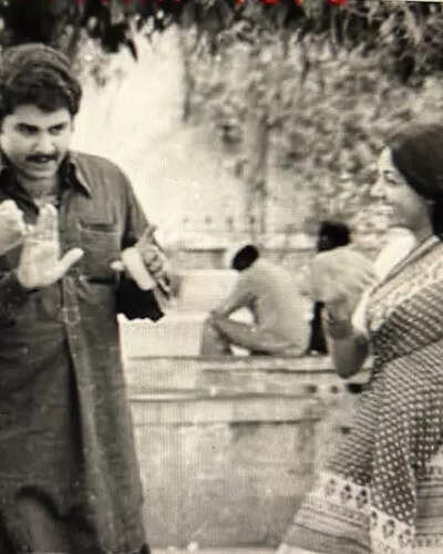 Deepti Naval pens emotional farewell to Satish Shah, recalls their first film 'Saath Saath'