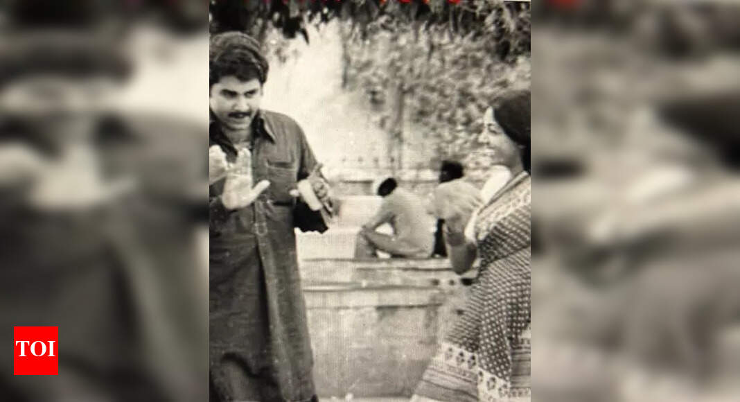 Deepti Naval pens emotional farewell to Satish Shah, recalls their first film 'Saath Saath'