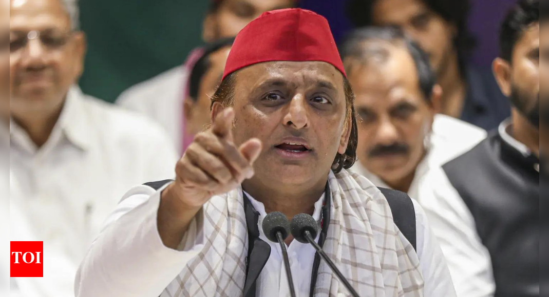 ‘Responsible for inflation & unemployment’: Akhilesh Yadav blames BJP for job crisis; backs Tejashwi as next Bihar CM