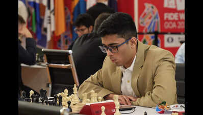  Leon bows out in first round