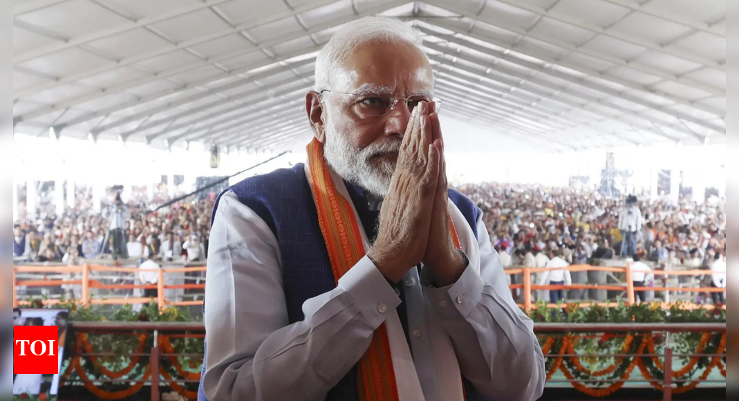 'Need more govt assistance': Hopes & hardships echo at PM Modi's Bihar rally; mixed opinions in Ara