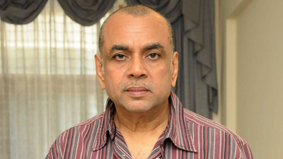  Paresh Rawal hit a man with a stone during a play, reveals theatre owners refused to let him perform again