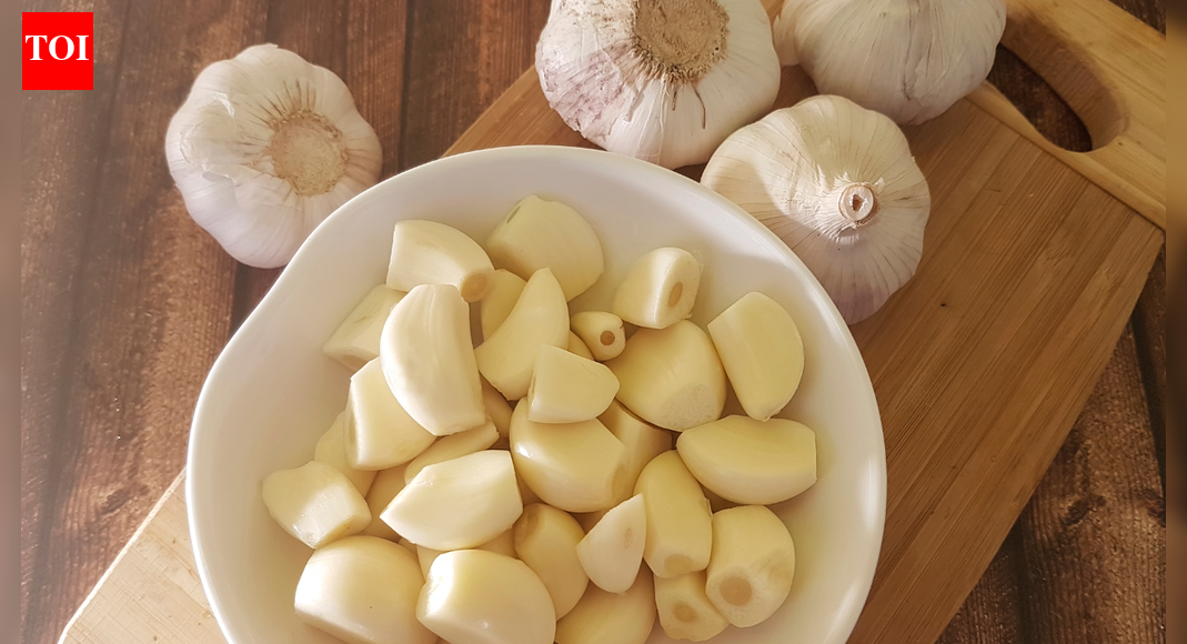 Garlic Benefits: How to unlock garlic’s full health power, according to ...