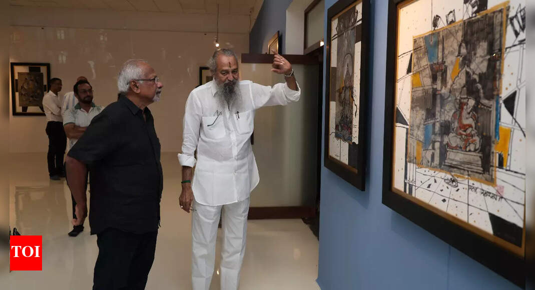 Mani Ratnam visited Thota Tharrani's exhibition, 'Footnotes on Cinema' at Alliance Française in Chennai