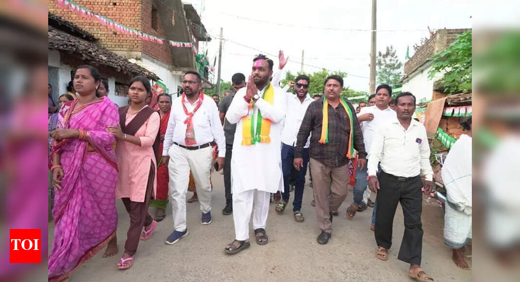 BJD ignored dad when he was ill, disrespected his legacy after his death: Jay Dholakia