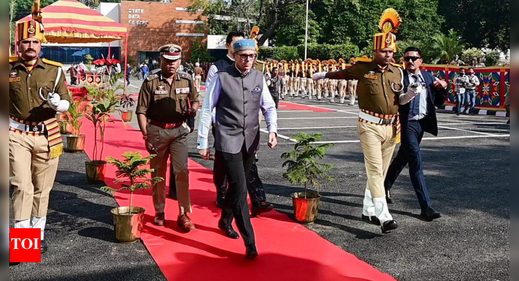 ‘Darbar Move’ to boost economy, bridge Jammu-Kashmir gap: CM Omar