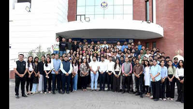 CA exams: 130 from city clear | Vadodara News - The Times of India