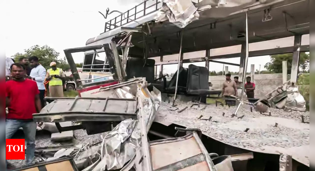 'We couldn't move or breathe': Buried under gravel, they waited nearly an hour for rescue