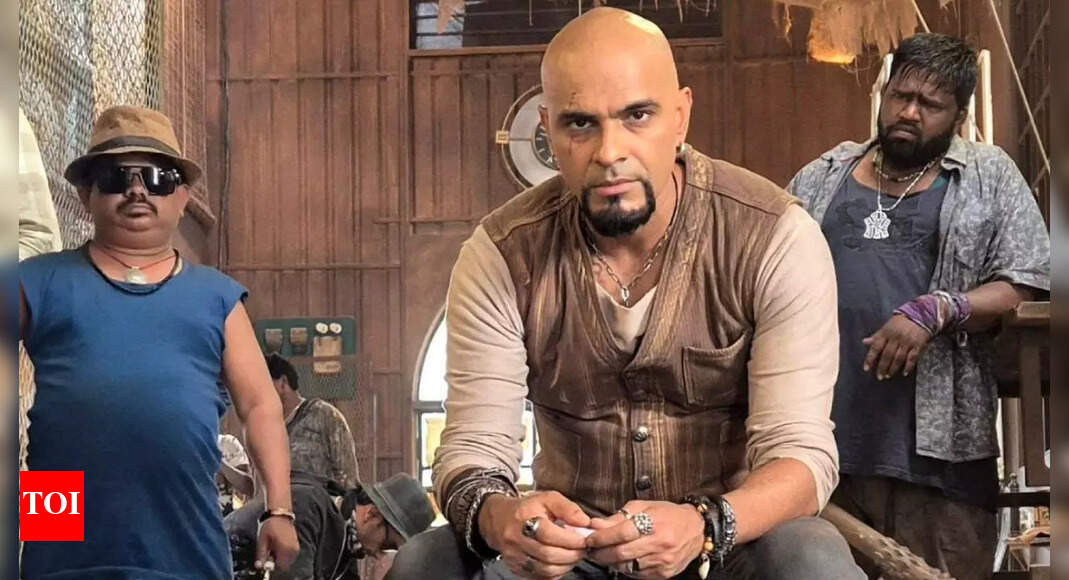 Raghu Ram says women are the root cause of men’s physical and mental illness, 'Men would rather have heart attacks than open up to women'