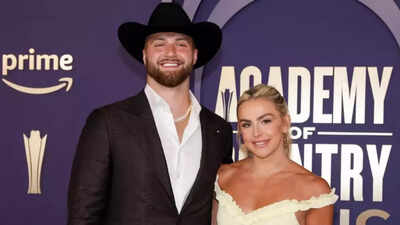 Jake Ferguson’s fiancée Haley Cavinder steals spotlight with jaw-dropping Cowboys MNF outfit and premature Christmas decorations