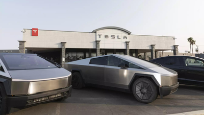 Control of Tesla is at stake in vote on Elon Musk's pay plan