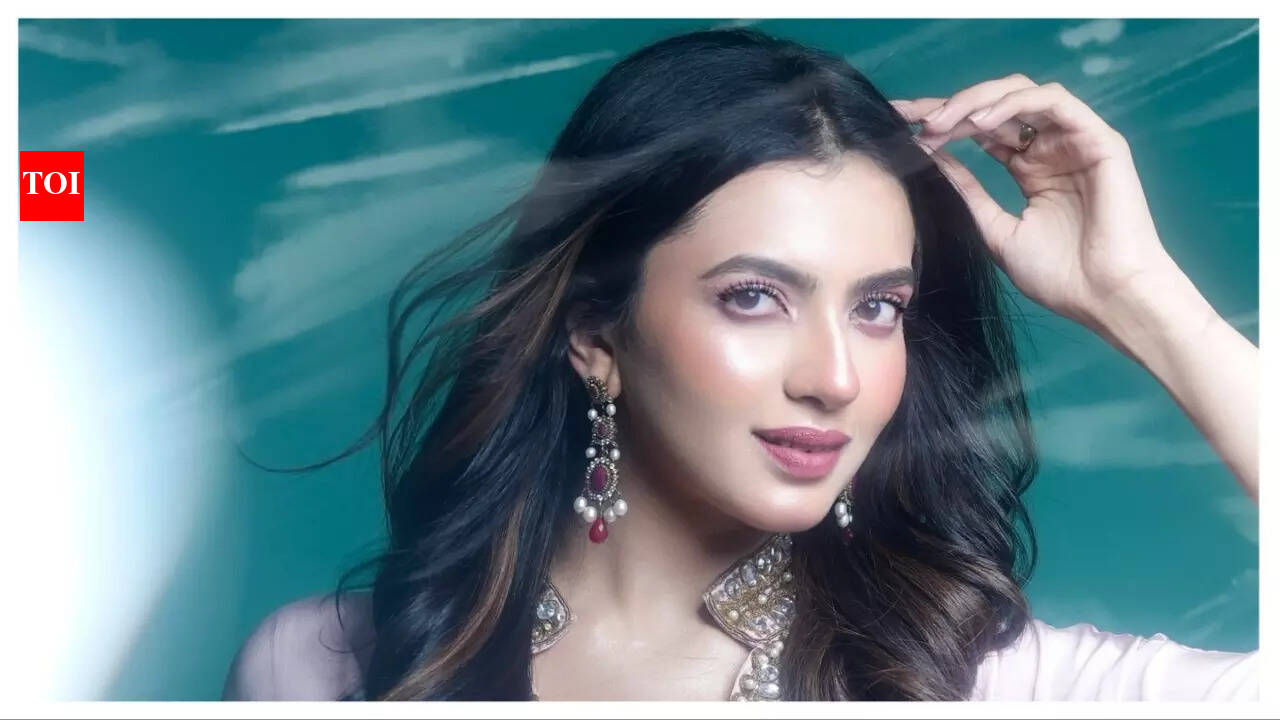 Kashika Kapoor: Every struggle has taught me patience, resilience, and the  importance of not comparing your path to anyone else - The Times of India