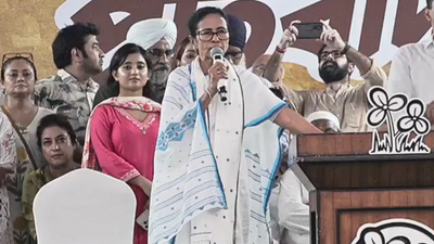 SIR showdown in Bengal: CM Mamata takes out rally in Kolkata against revision exercise; slams EC