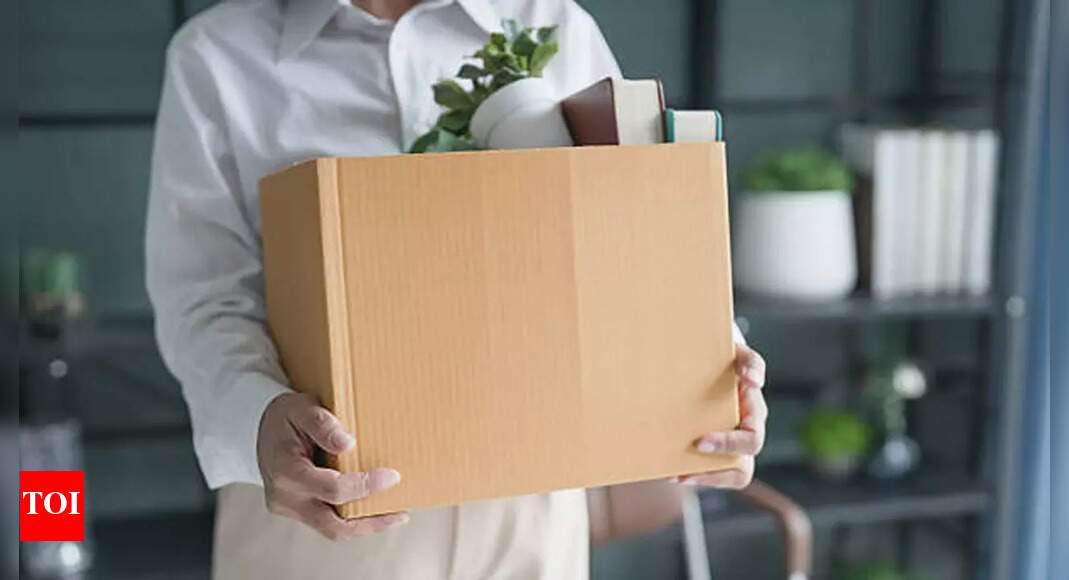 Can OPT workers continue working after layoff? Understanding the 90-day unemployment rule