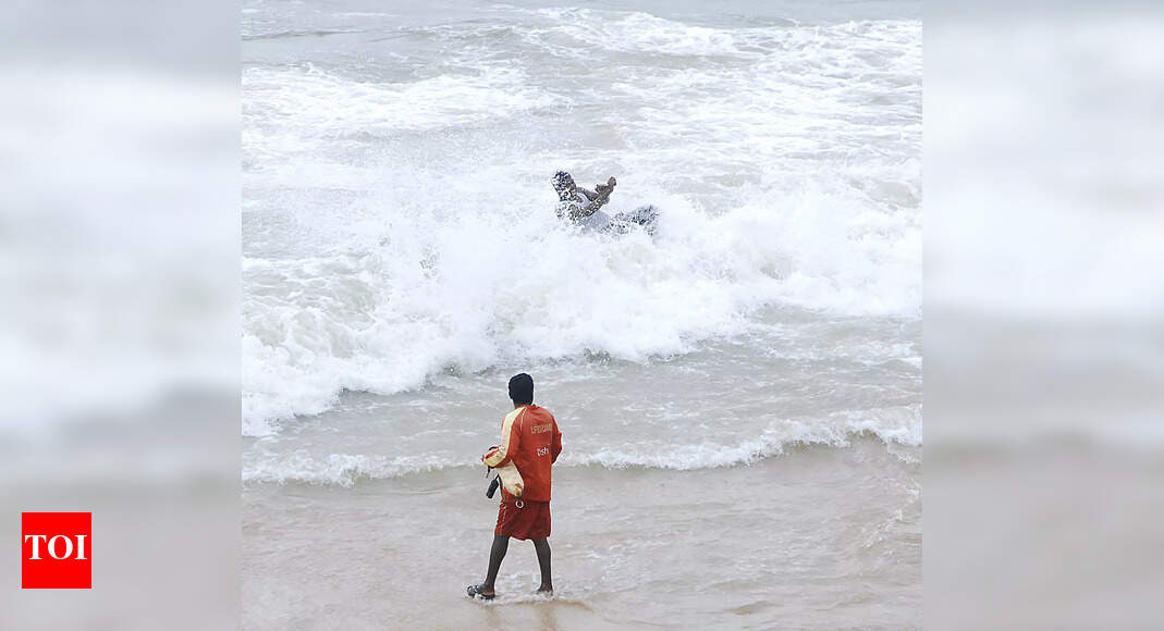11 rescued along Goa coast over the weekend