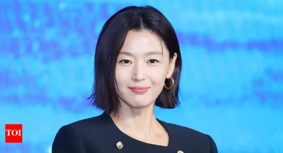 Jun Ji Hyun turns donw the lead role in 'Koreans'; Lee Byung Hun left waiting