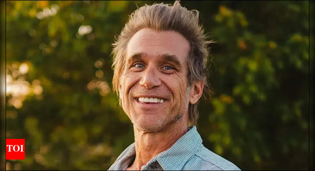 Musician Todd Snider curses at hospital staff after altercation; cancels tour after violent attack outside his hotel - Report