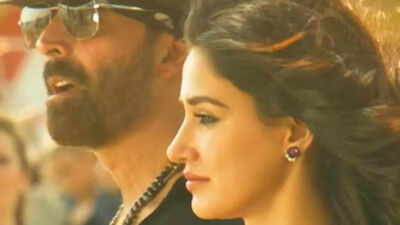 Akshay Kumar remembers Katrina Kaif as he recreates ‘Ek Uncha Lamba Kad’ with Disha Patani in ‘Welcome to the Jungle’