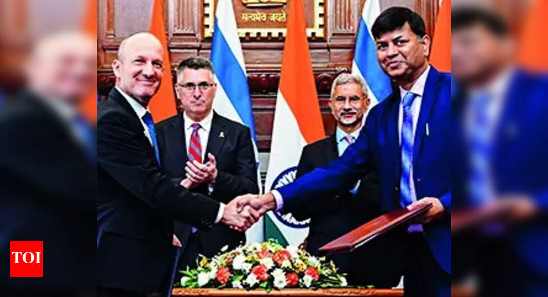 India-Israel sign pact on AI, defence, cybersecurity