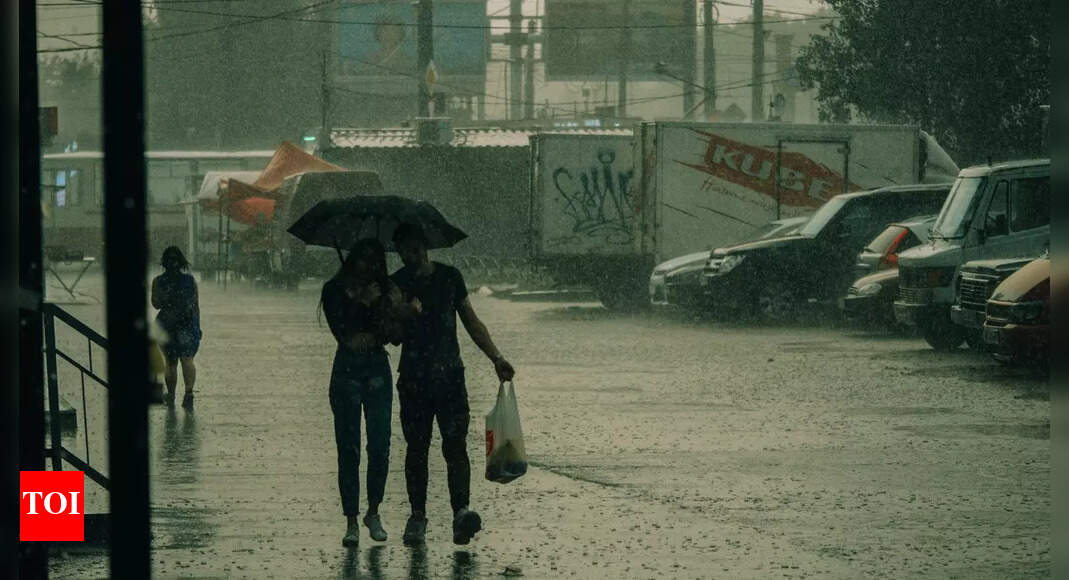 Widespread thunderstorms and heavy rain across southern and western India; what travellers need to know