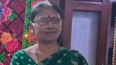  65-year-old woman found dead at home, gold chain missing; cops suspect known visitors