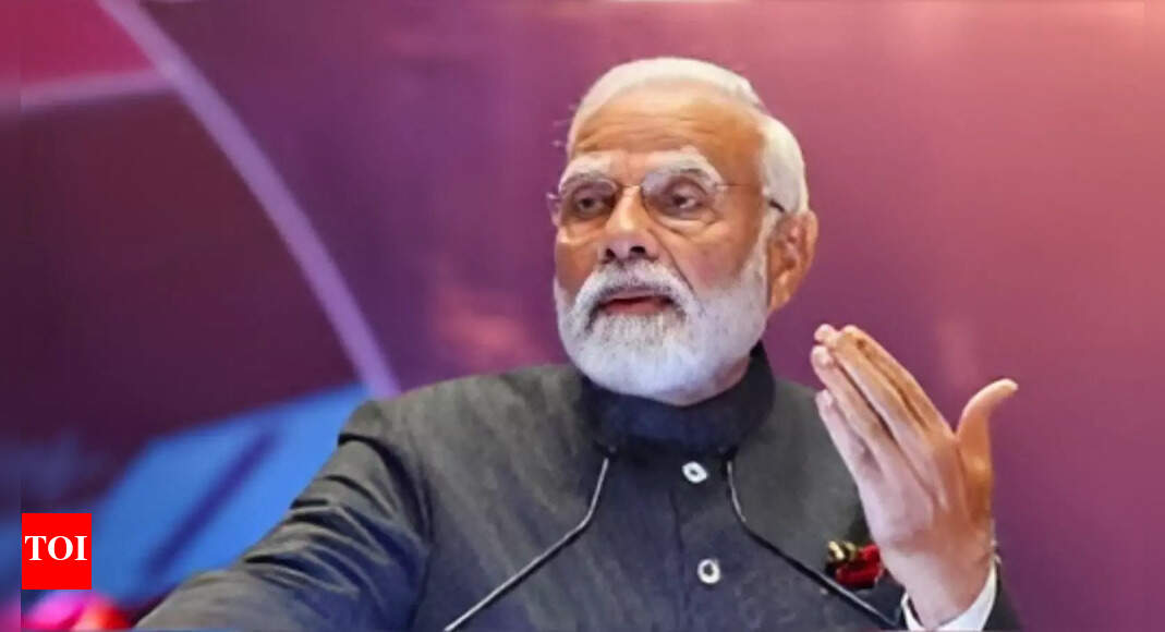 पीएम मोदी ने क्यूएस एशिया यूनिवर्सिटी रैंकिंग 2026 में भारतीय उच्च शिक्षा के विकास की सराहना की