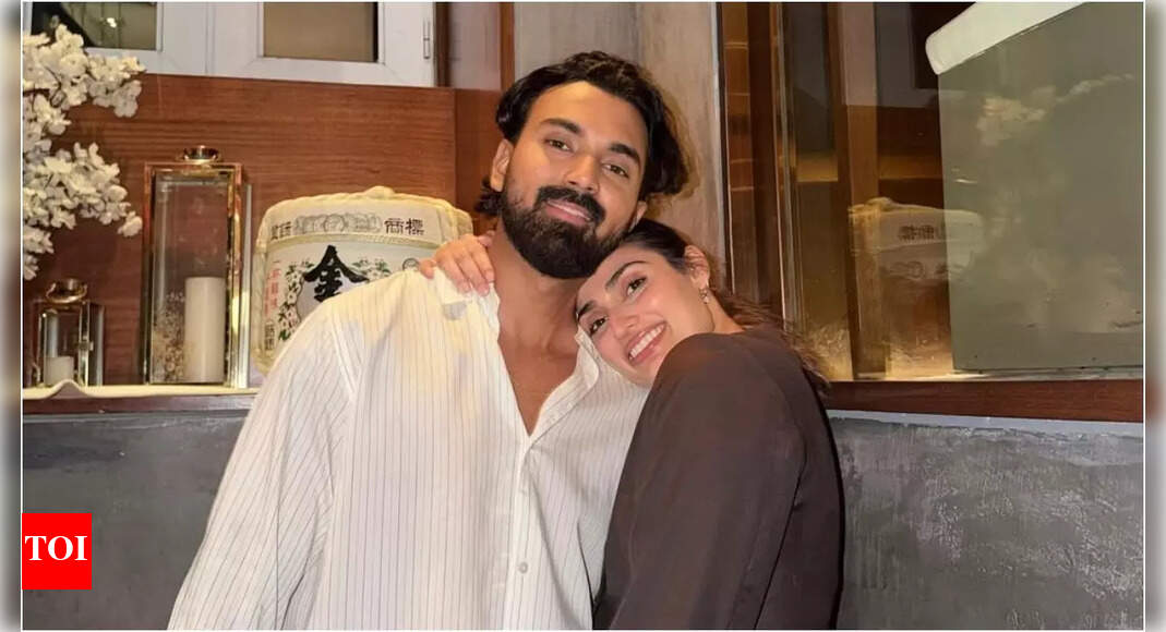 KL Rahul wishes Athiya Shetty happy 33rd birthday, calls her 'Best Friend’ as she holds him tight