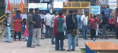  Counting underway, results on November 6