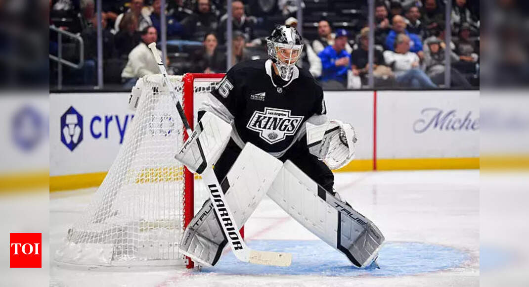 Darcy Kuemper leads the Los Angeles Kings past the Winnipeg Jets in their first home game win