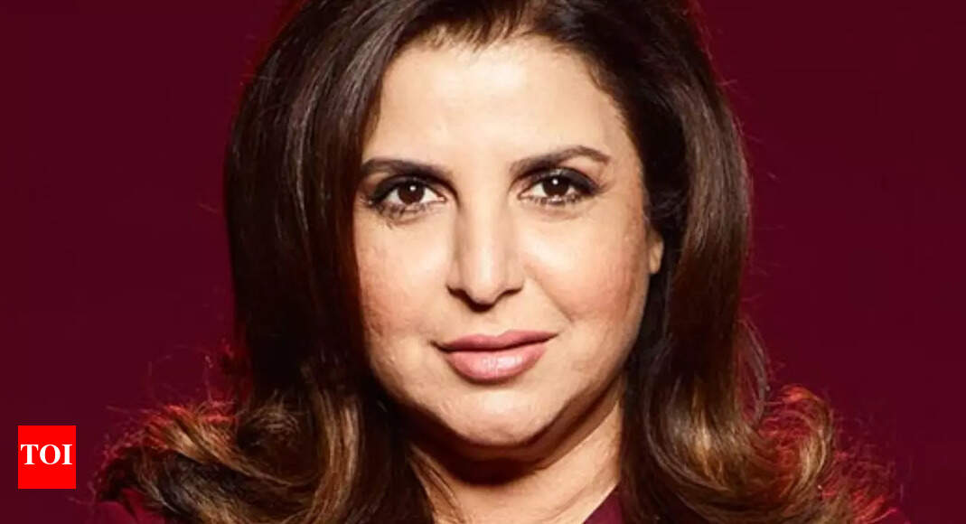 Farah Khan recalls kicking out a director who entered her room and sat next to her while she was in bed; Twinkle Khanna confirms being a witness