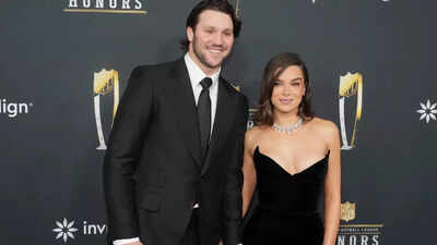 Josh Allen reacts to wife Hailee Steinfeld’s latest ring-flaunting photos with 2 emojis and that says everything