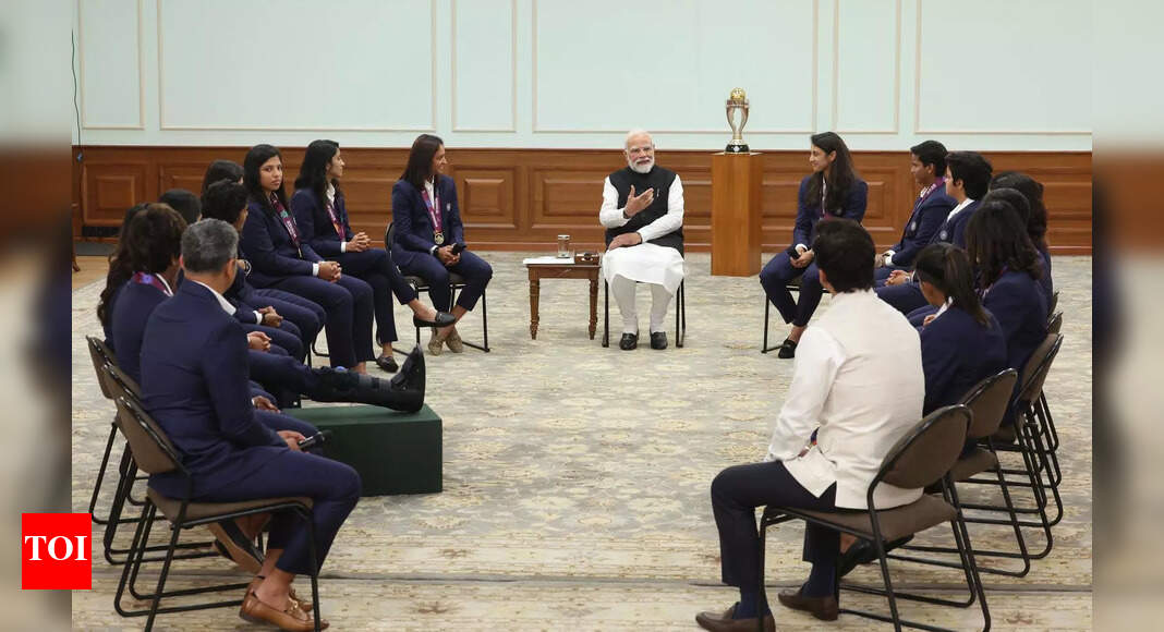 ‘Troll sena’: PM Modi takes dig at critics who mocked Team India after early World Cup losses - watch