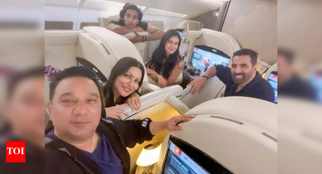 Akshay Kumar Concludes Dubai Shoot for 'Welcome To The Jungle' with Disha Patani and Ahmed Khan