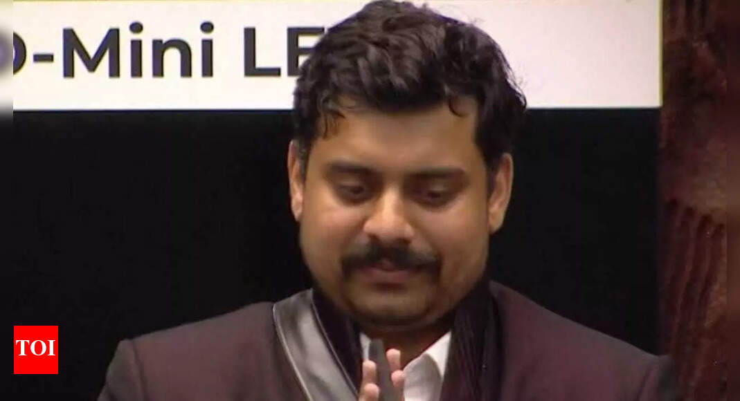 Bigg Boss Tamil 9: Vikram takes charge as Manager in the ‘BB Hotel Task’