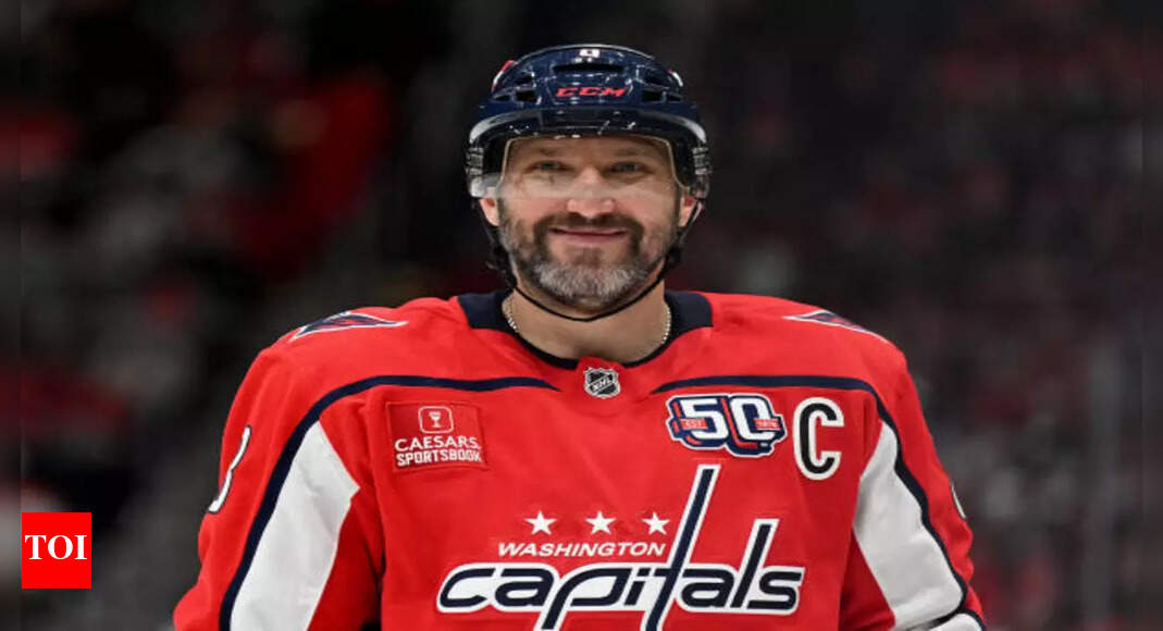 "Not going to comment on it": Alex Ovechkin reacts as 900th goal turns controversial after Jordan Binnington caught hiding puck