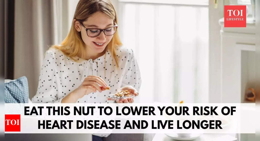 Eat this nut 5 times a week to lower your risk of heart disease and live longer