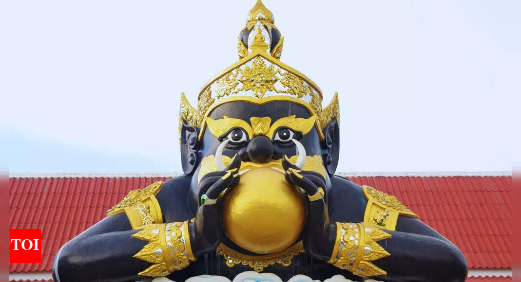 Doing these 5 simple things weekly are believed to make Rahu favourable