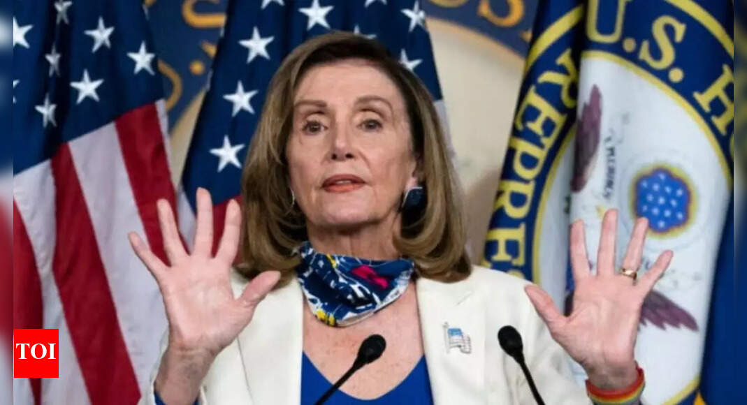 'My final year of service': Nancy Pelosi says she won't seek re-election to Congress - video