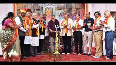 Vachanas by Sharanas still very much relevant: Writer Jayant Kaikini