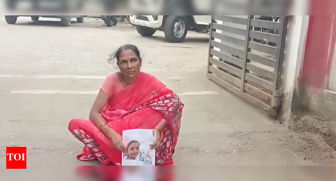 Minor girl missing for 2 yrs, mother protests outside Doomdooma PS, demands justice