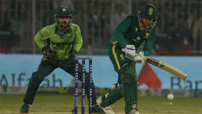  South Africa thrash Pakistan to level series 1-1; Quinton de Kock smashes 123 in dominant chase