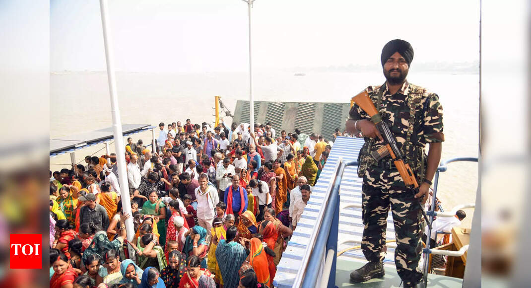 Voters take boat ride to cast votes in Danapur diara