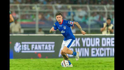 Aussie footballer Ryan Williams gives up citizenship to play for India