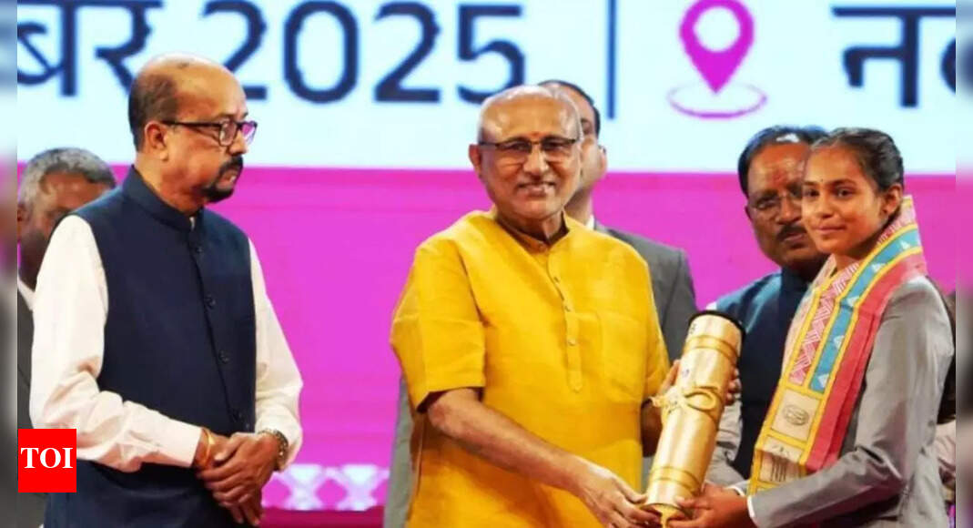 VP C.P. Radhakrishnan honours Gyaneshwari Yadav, Chandani Sahu with Chhattisgarh’s top sports awards