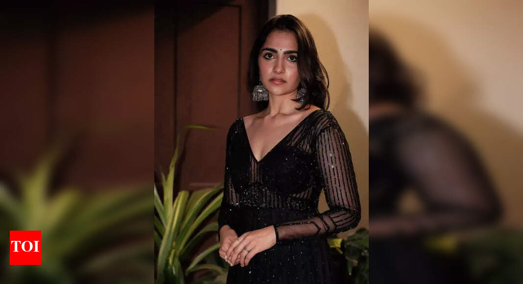 'NTRNeel': Rukmini Vasanth drops a cryptic hint, Calls Prashanth Neel a "Genius"